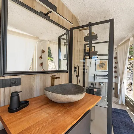 Antares Villa